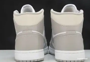 Hyperoad Jordan “College Grey” Mid Air 1 0501